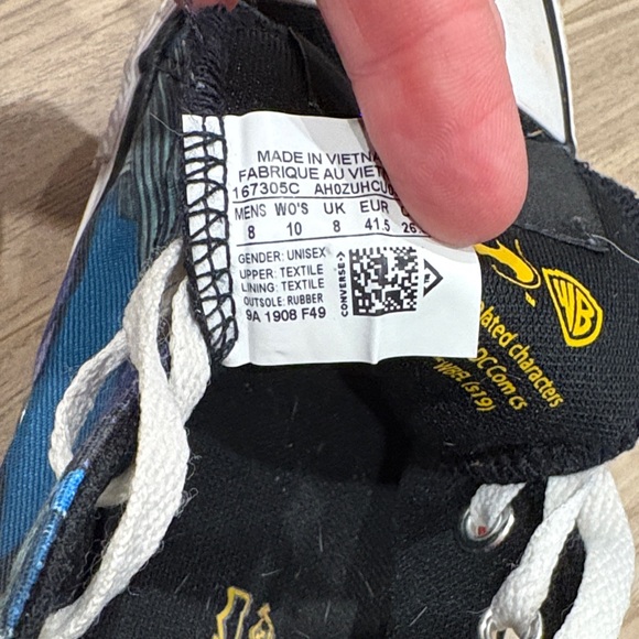 Converse DC Batman Comic Print Canvas Sneakers size 8 men/ 10 women - Picture 9 of 9